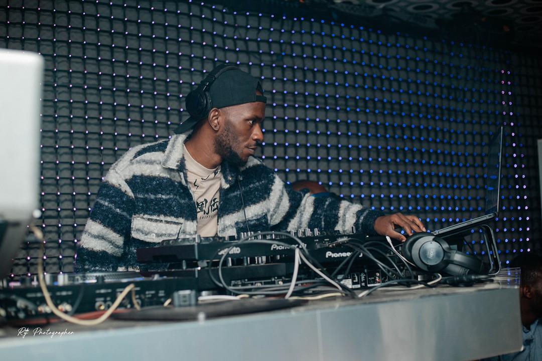 DJ Renaldo Artiste Musicien